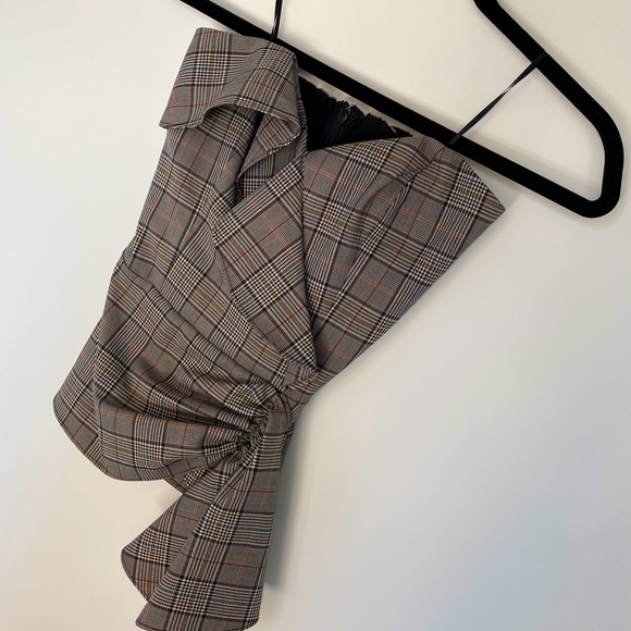 Parker Strapless Top - Picture 2 of 3